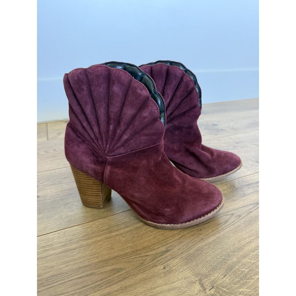 MADISON HARDING 9 Szabo Quilted Maroon Puffy Suede Leather heeled bootie Boot